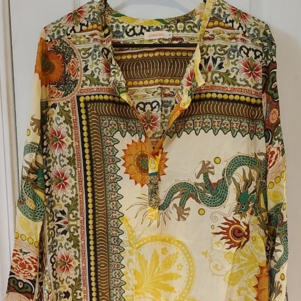 Johnny was dragon print blouse